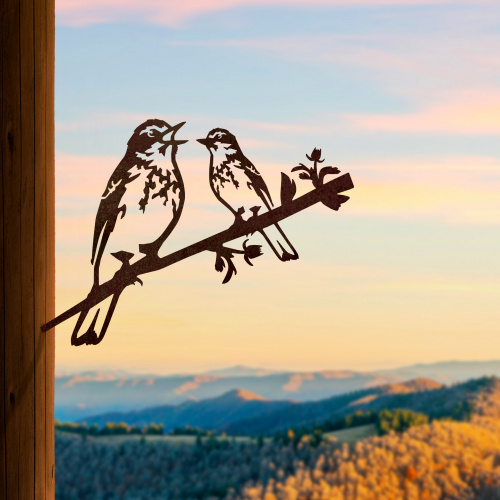 Metalbird Vogel aus Cortenstahl - Holzpfeifer mit Jungen