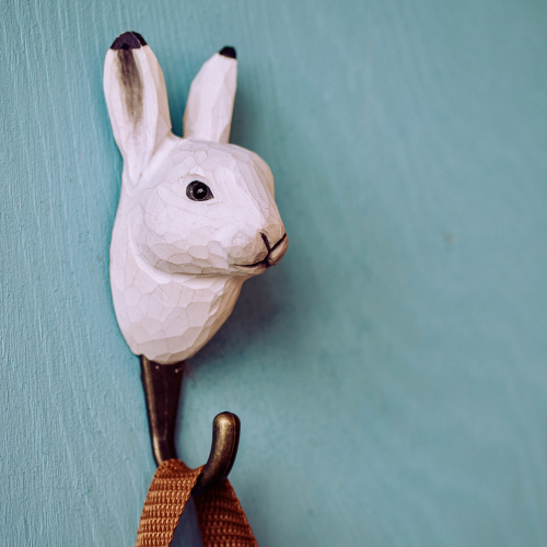 Wildlife Garden peg - snow hare