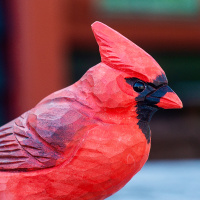 Wildlife Garden wood-carved bird - Red Cardinal