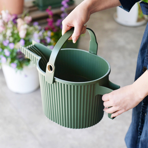 Beetle watering can - green, 5 L