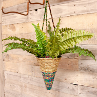 Wildlife World flower pot for hanging - conical