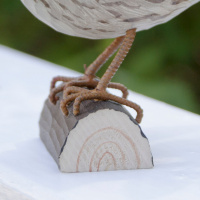 Wildlife Garden wood-carved bird - iron sparrow