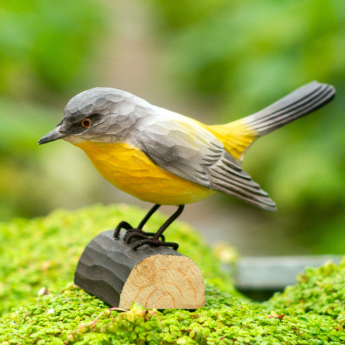 Wildlife Garden wood-carved bird - Yellow Warbler