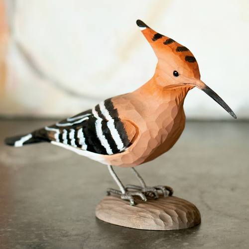 Wildlife Garden wood-carved bird - army bird