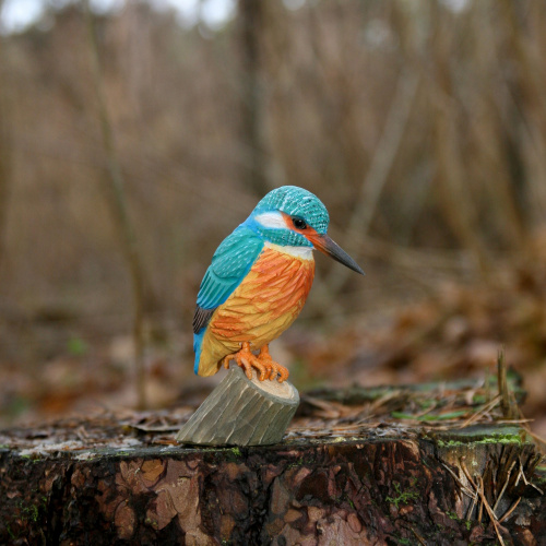Wildlife Garden wood-carved bird - kingfisher