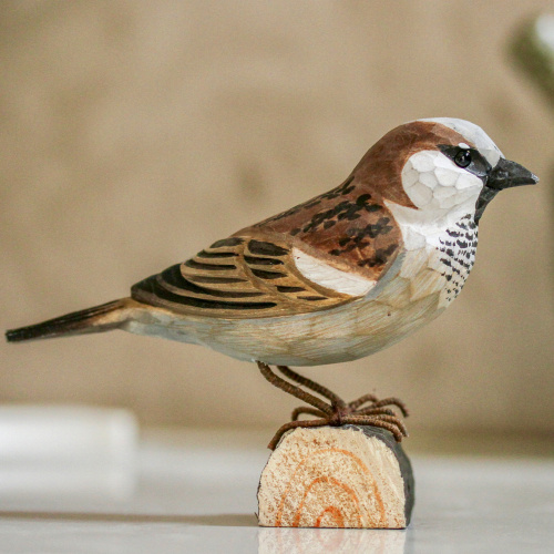 Wildlife Garden wood-carved bird - house sparrow