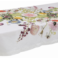 Jim Lyngvild tablecloth, 220 cm - Flower Garden